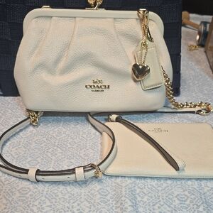 NWT Coach Kisslock Crossbody And Wristlet Set